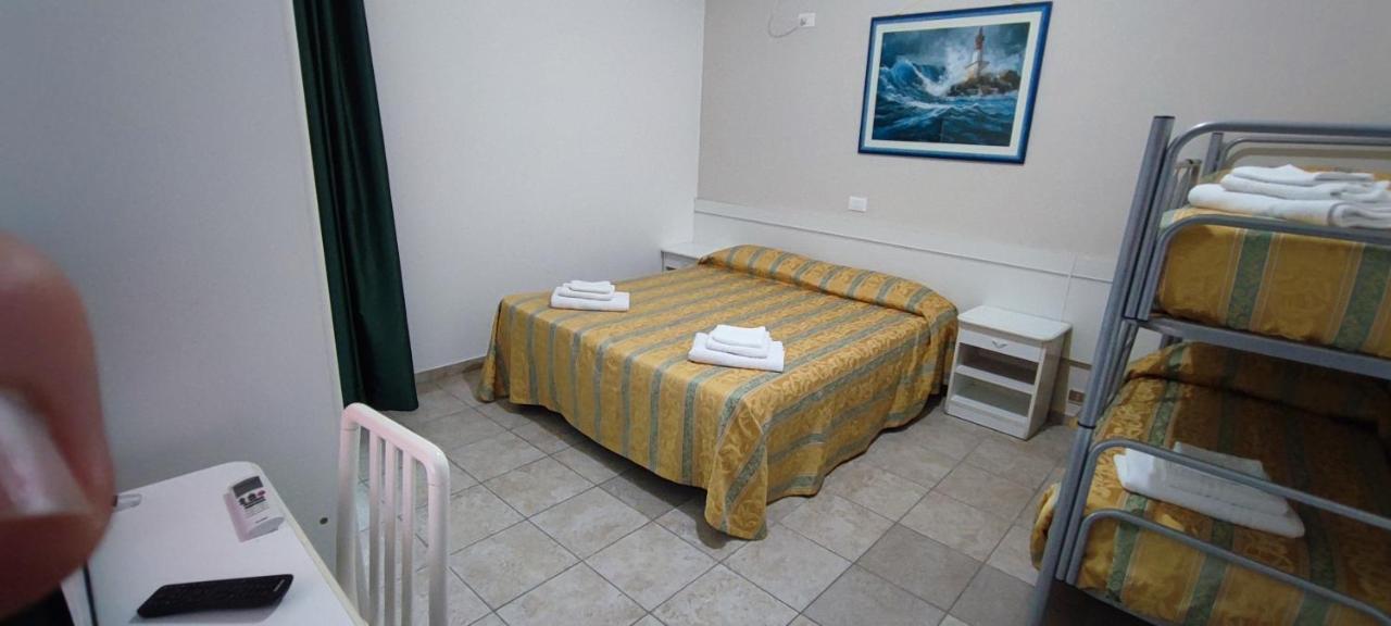 Hotel Zeus Lido Di Classe Room Only Zewnętrze zdjęcie