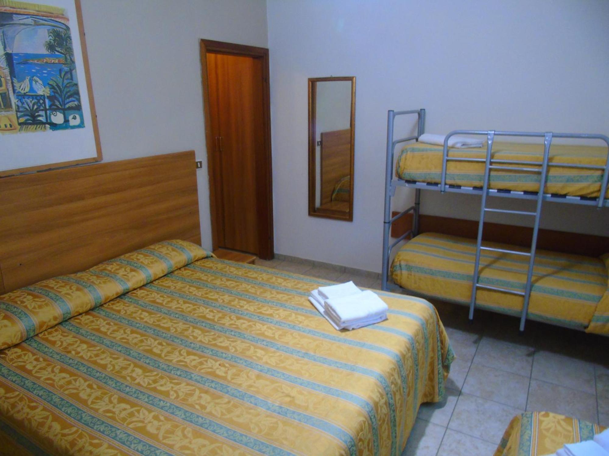 Hotel Zeus Lido Di Classe Room Only Zewnętrze zdjęcie