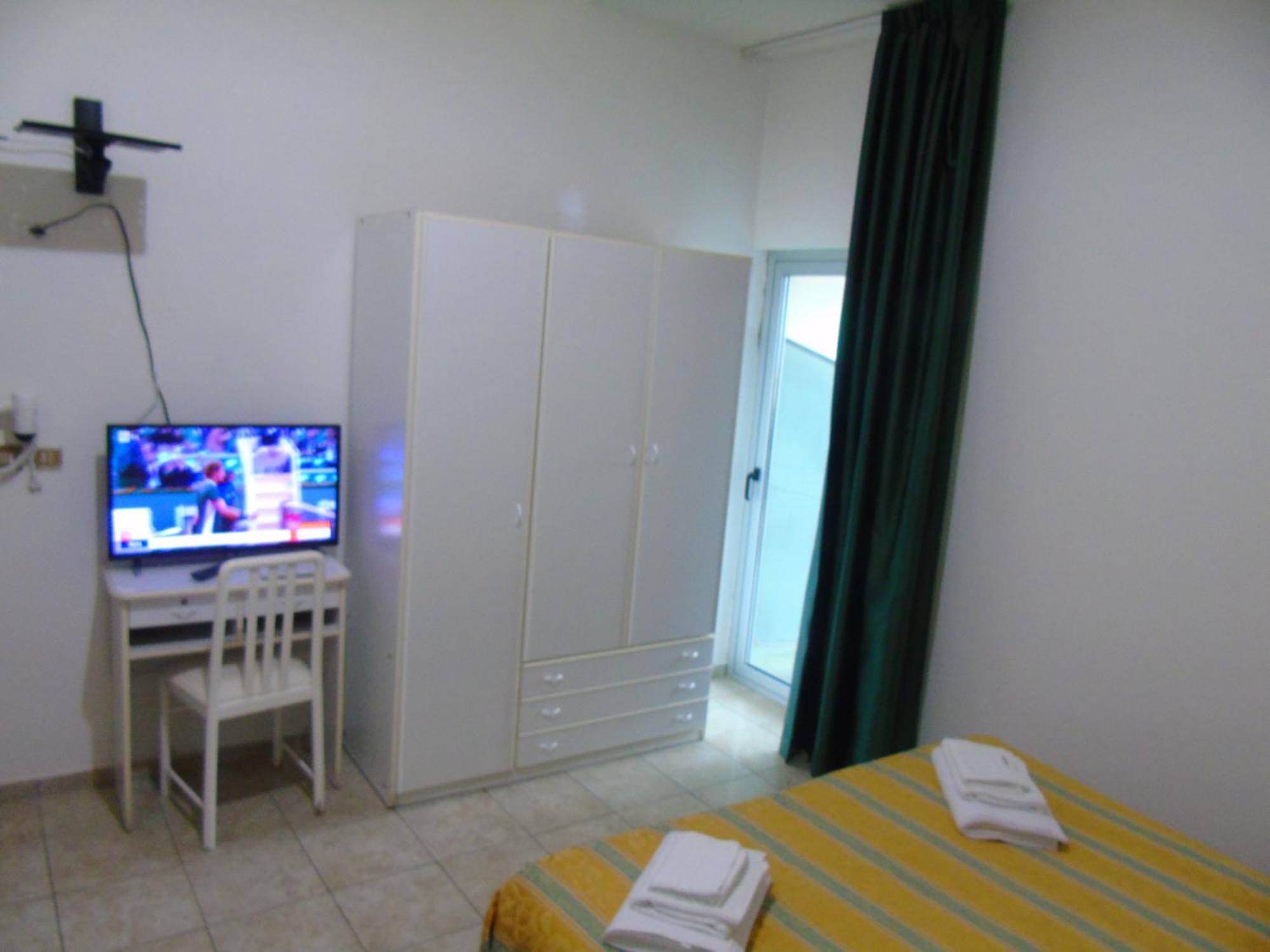 Hotel Zeus Lido Di Classe Room Only Zewnętrze zdjęcie